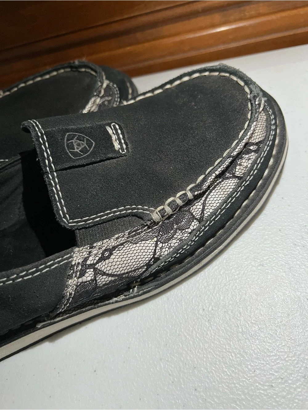 Ariat Black Cruiser Loafers with White Lace Floral Accent